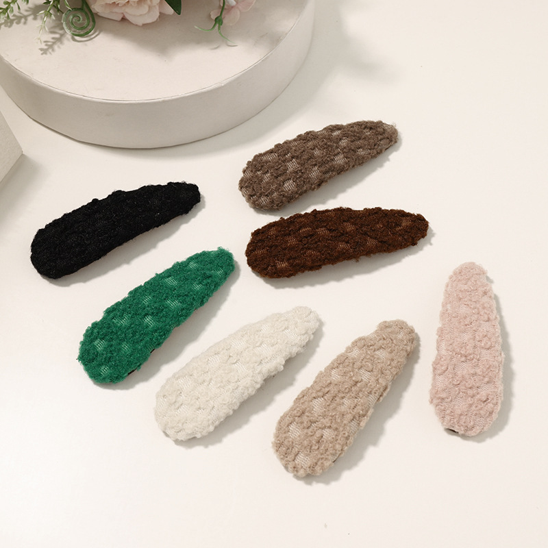 Woolen Hairpin Korean Solid Color Headdress Bangs Clip 2021 New Hair Accessory display picture 4