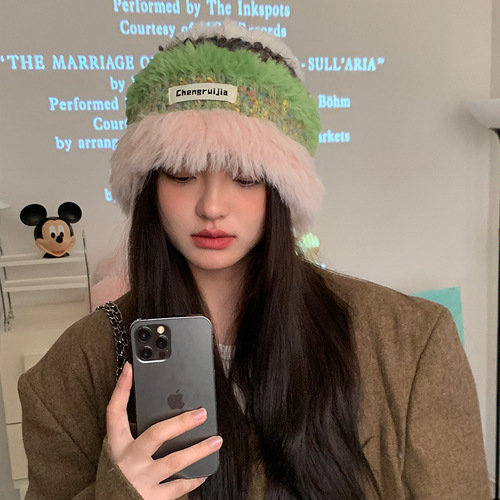 Soft Knit Beanie for Girls - Autumn/Winter  New Arrival Wool Hat, Warm and Ear-Protecting Striped Korean Style, Versatile and Face-Smoothing