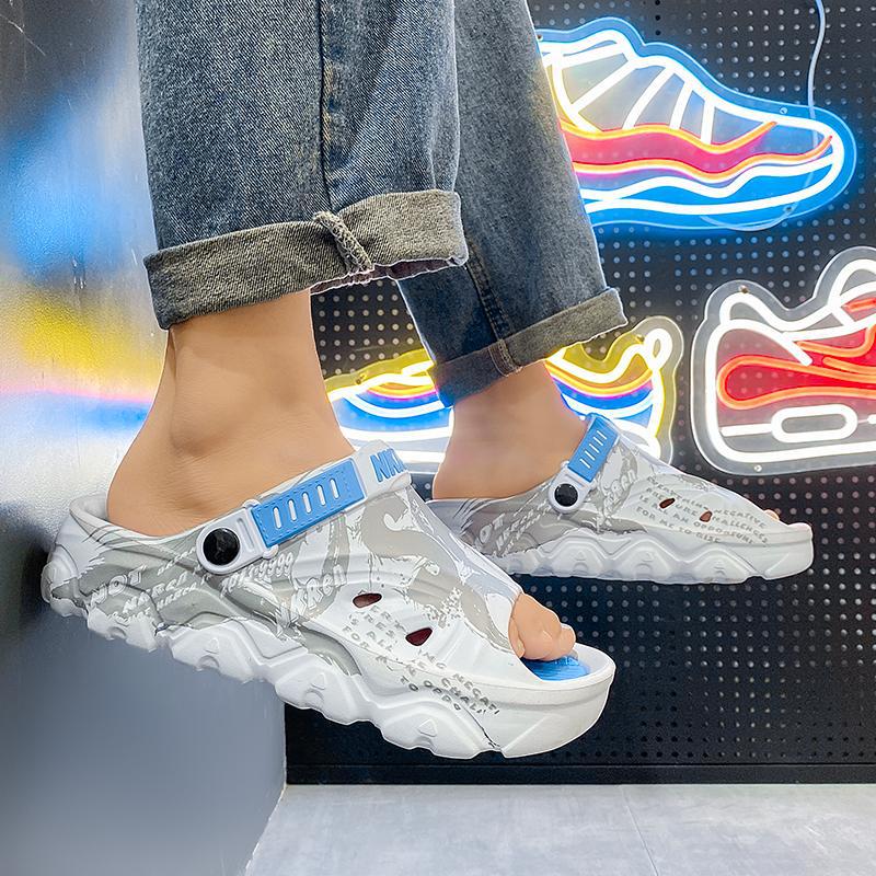 Zapatillas de hombre de comercio exterior de estilo explosivo transfronterizo, chanclas antideslizantes, resistentes al desgaste y desodorantes, estilo de uso exterior de verano, fondo grueso al aire libre, ocio