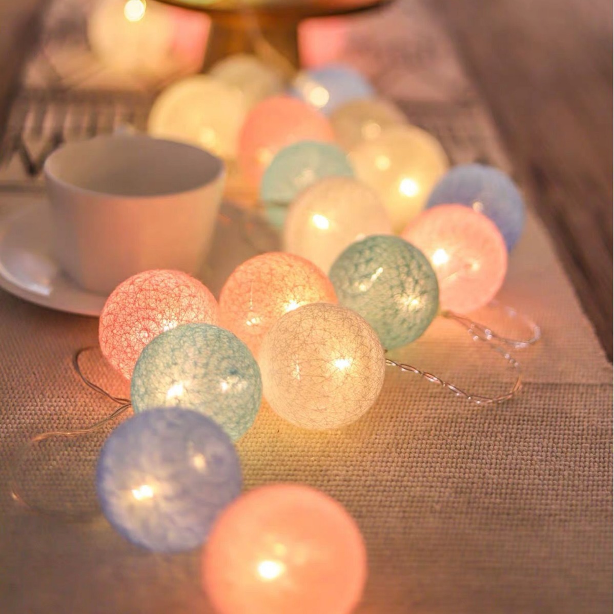 LED Cotton Ball String Lights with Batteries for Room Decoration, Children's Tent Matching Lighting