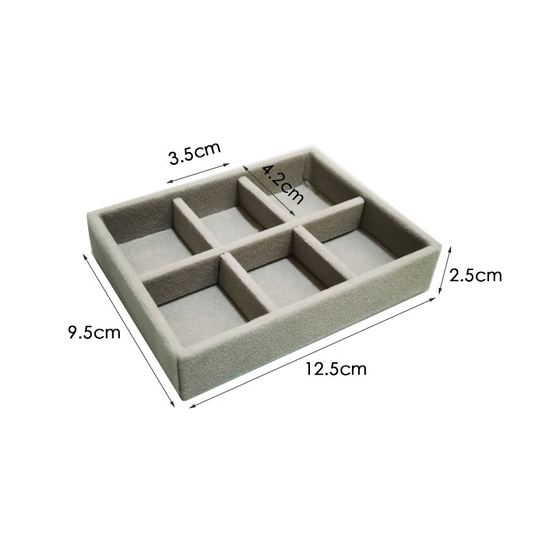 [회색] 작은 6개의 그리드 플레이트