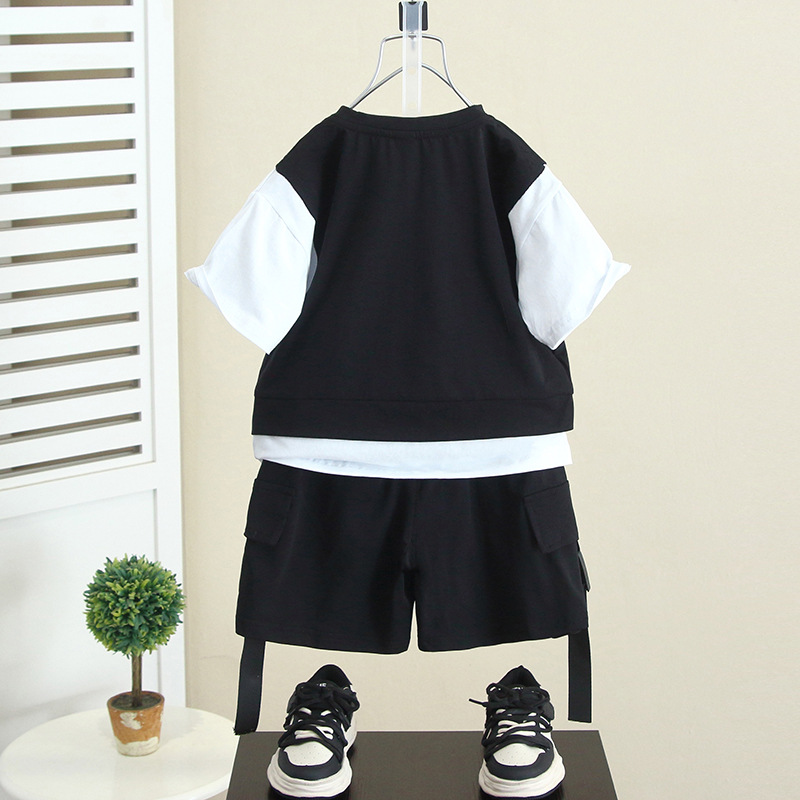 5146 Traje para niños Ropa de verano para niños 2025 Nuevo estilo Estilo occidental Bebé Verano Manga corta Ropa fresca y atractiva para niños de moda