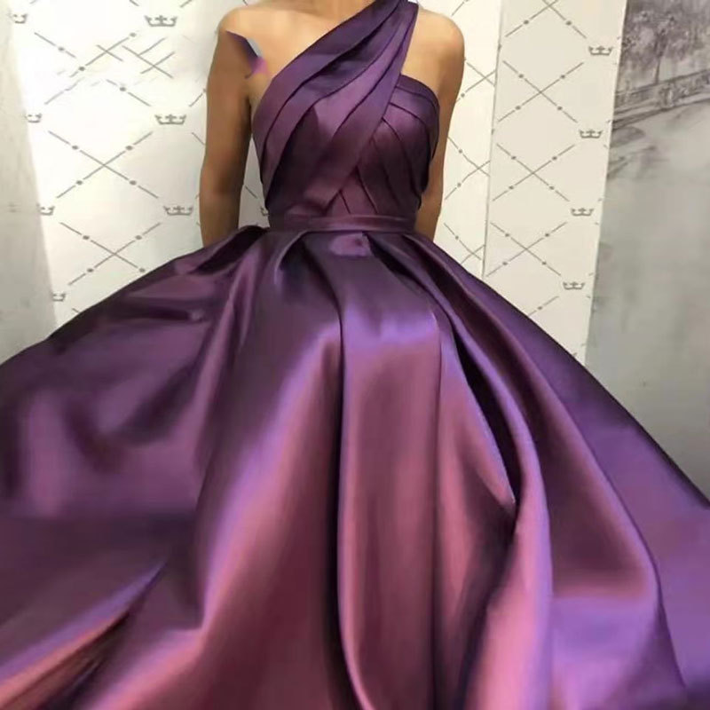 Comercio exterior de Europa y América Amazon AliExpress deseo nuevo vestido noche sexy un hombro elegante simple satén Split