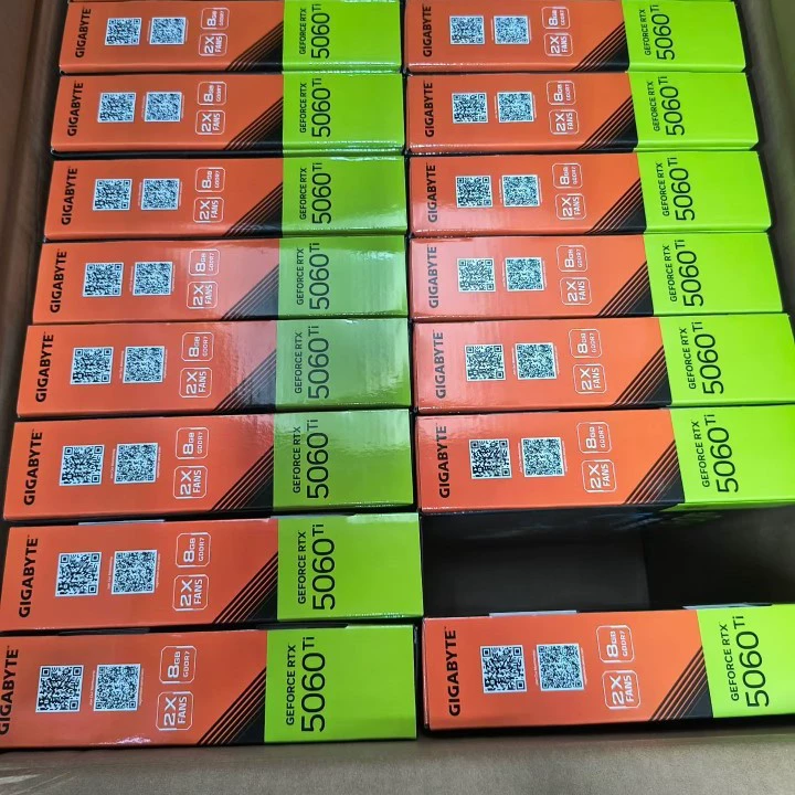 Гигабайт RTX 5060 8 ГБ видеокарта 5060ти Magic Eagle Fengmo ИИ умное обучение независимая игровая видеокарта