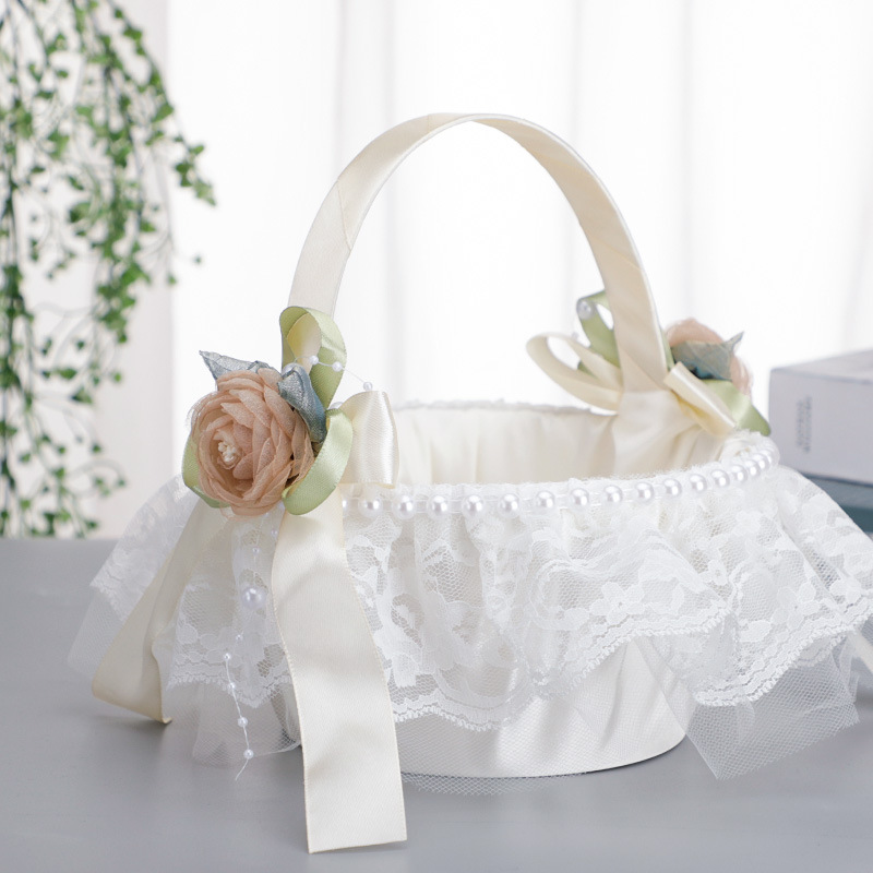 Western-style wedding flower basket pearl bow flower decoration lace small flower basket wedding hand-held flower basket with flowers