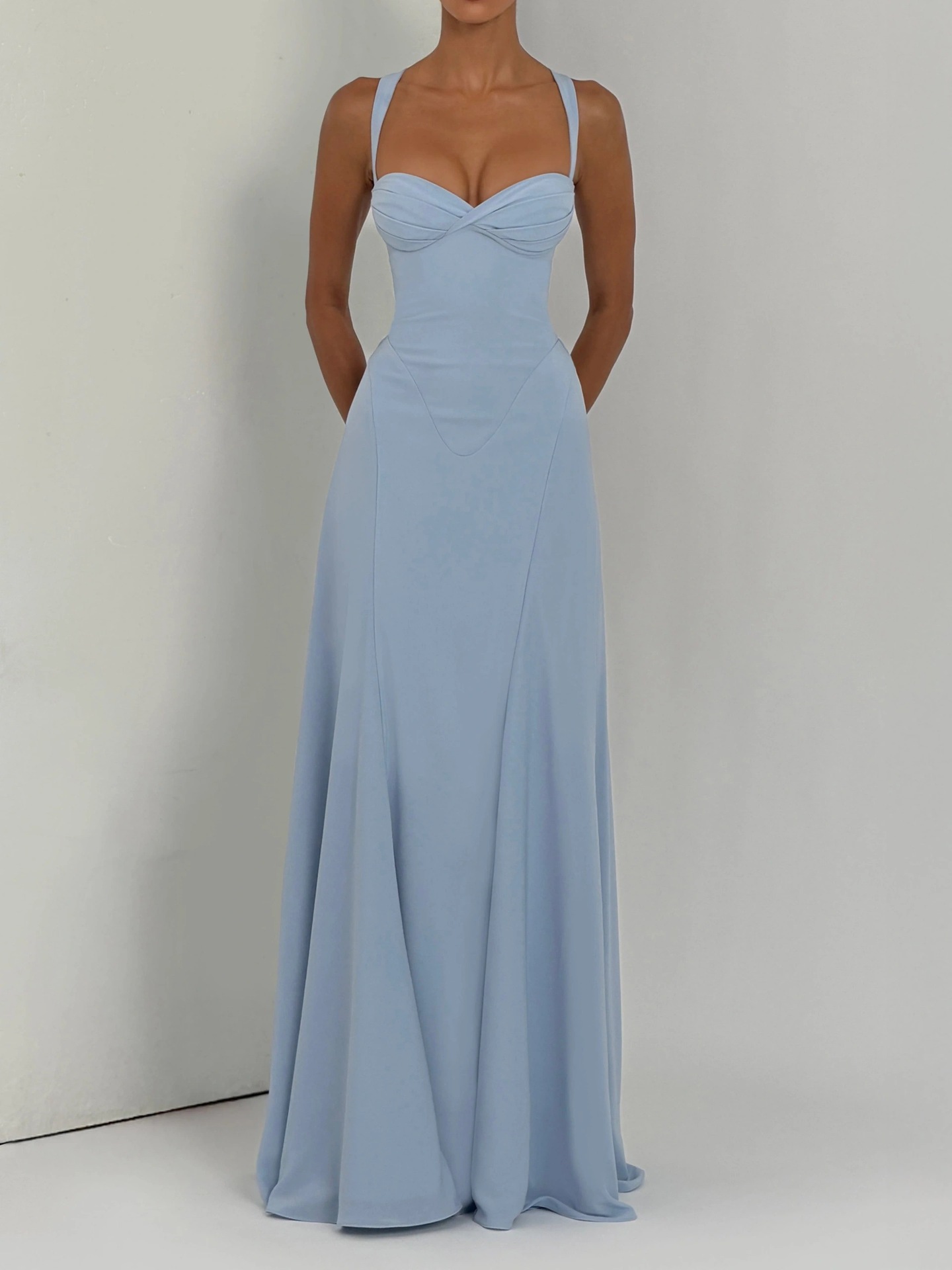 New Arrival Elegant Temperament Womens Low Cut Halter Dress Sexy Slim Fit Long Formal Evening Party Gown Dress_ecoleips.com