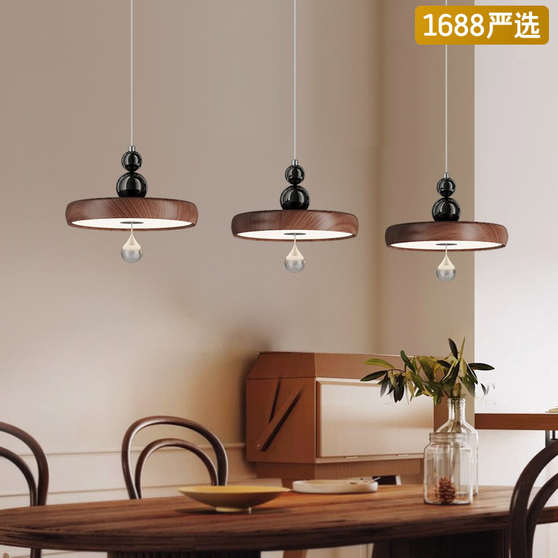 [Seleccionado cuidadosamente] Araña de decoración del hogar de grano de madera de estilo antiguo