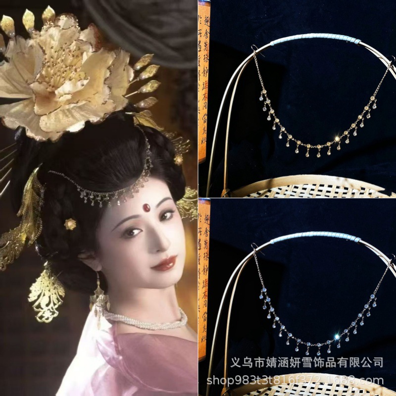 Manufacturer's fine diamond water drop tassel forehead chain, ancient style Hanfu eyebrow pendant, simple diamond forehead ornament, Tang style noble concubine accessory