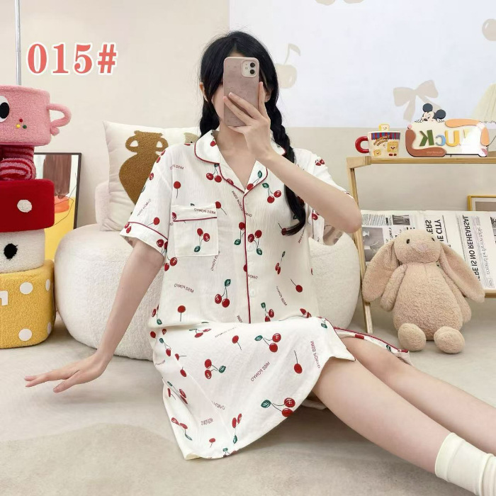Pijama de verano de manga corta cardigan con solapa impresión de dibujos animados nubes de algodón dulce suelto medio largo vestido transfronterizo