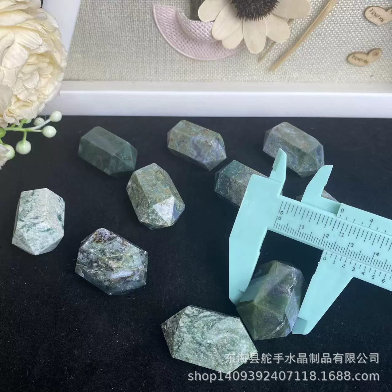 Agate natural water, natural ore for pillar, decorations for office, accessory