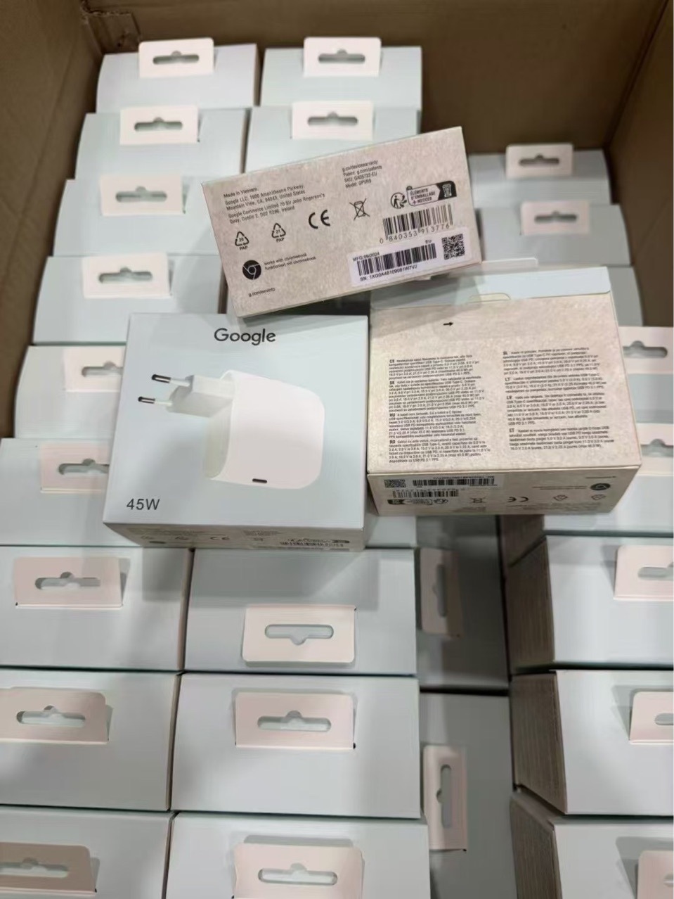 适用谷歌Goodle 45W充电器 欧规电源适配器 45W USB-C Charger