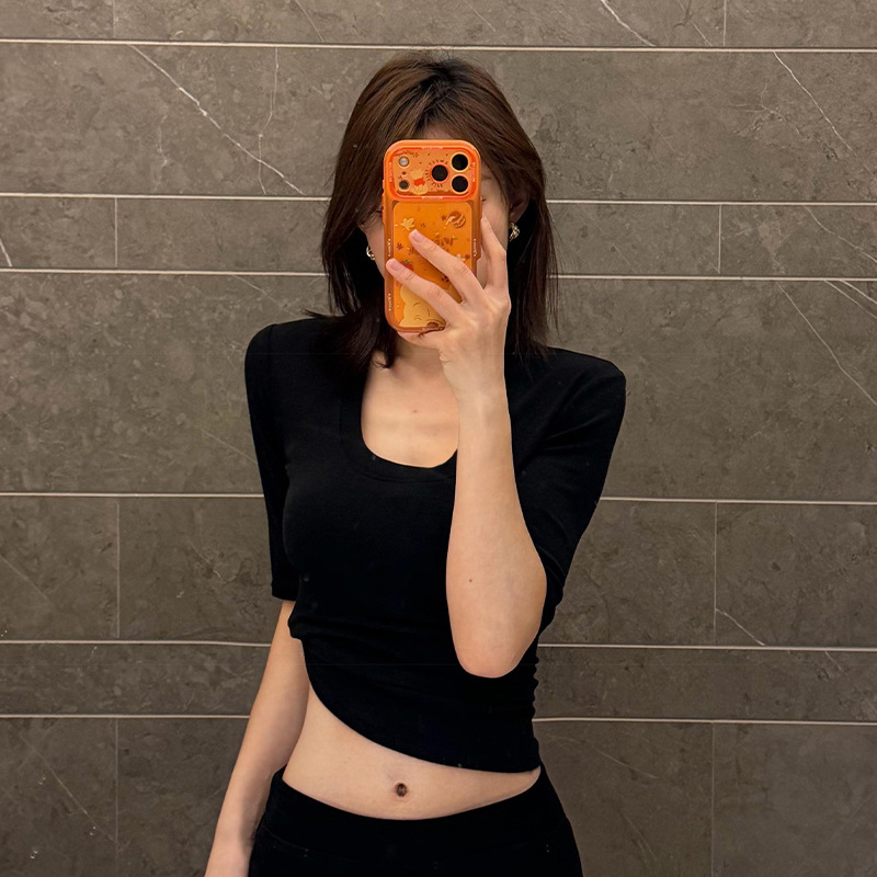 U-Neck Short-Sleeve T-Shirt for Women, Spring/Summer 2026 New Style, Mid-Sleeve Slim Fit Inner Wear, Sexy Pure Desire Style, Slimming Half-Sleeve Top