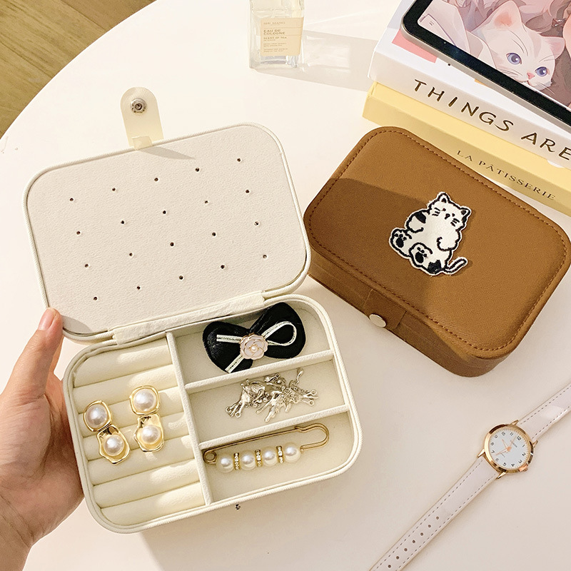 Cartoon Cute Jewelry Storage Box for Women with Good Looks and Cute Kittens Portable Compartment Necklace Ring Jewelry Box
