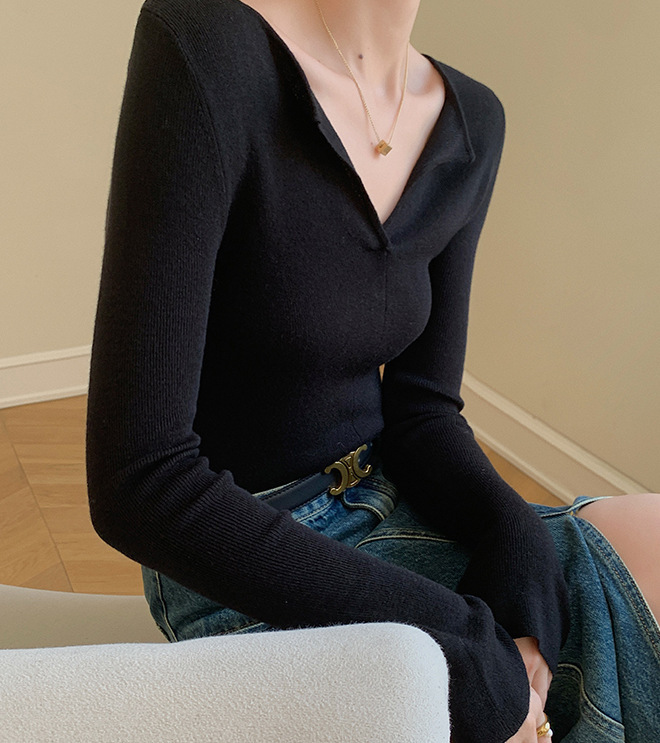 红色v领新年圣诞针织打底衫女秋冬新款保暖内搭纯欲风长袖毛衣|undefined