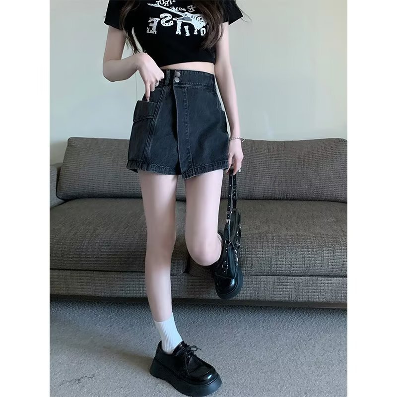 Summer this year's popular one-piece culottes A- line Denim short skirt female Korean students slimming belly covering high waist short pants Summer this year's popular one-piece culottes A- line Denim short skirt female Korean students slimming belly covering high waist short pants