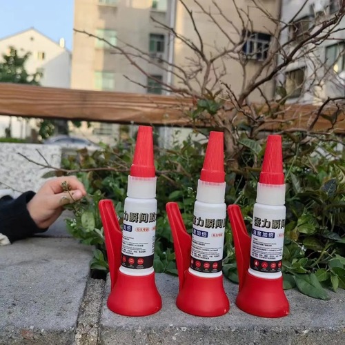 Welding agent squeeze bottle, street stall, strong oily original glue, wood, ceramic, shoe material, rubber, multi-functional welding glue