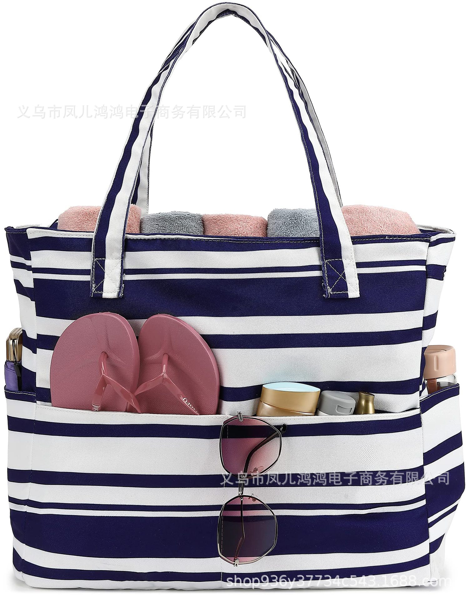 네이비 블루와 블루가 혼합된 스트라이프