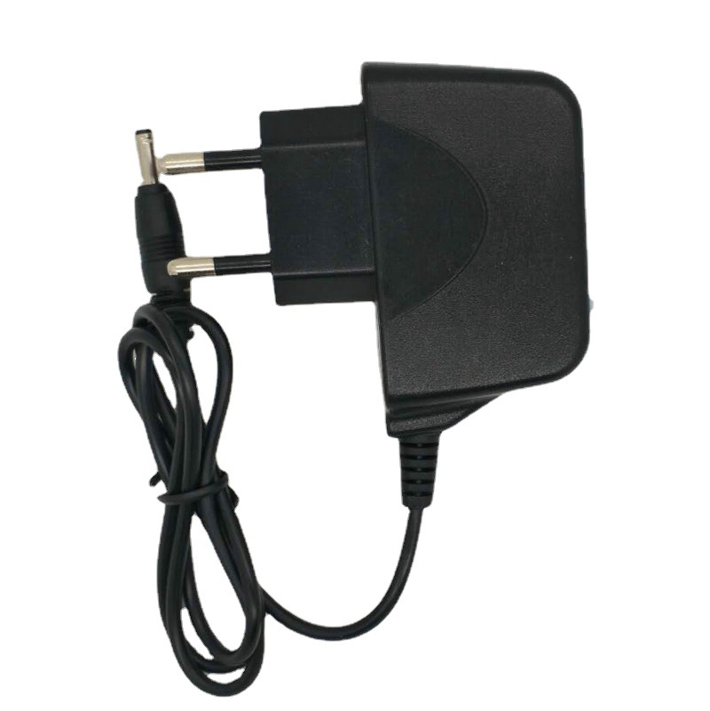 4.2V1000mA 18650锂电池充电器  头灯 矿灯锂电池充电器