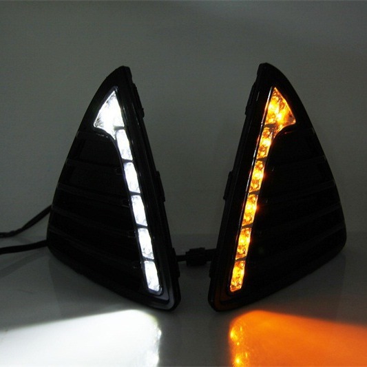 Adecuado para 12-13 Ford New Focus Luz de marcha diurna Fox Luz de marcha diurna fangya image 3