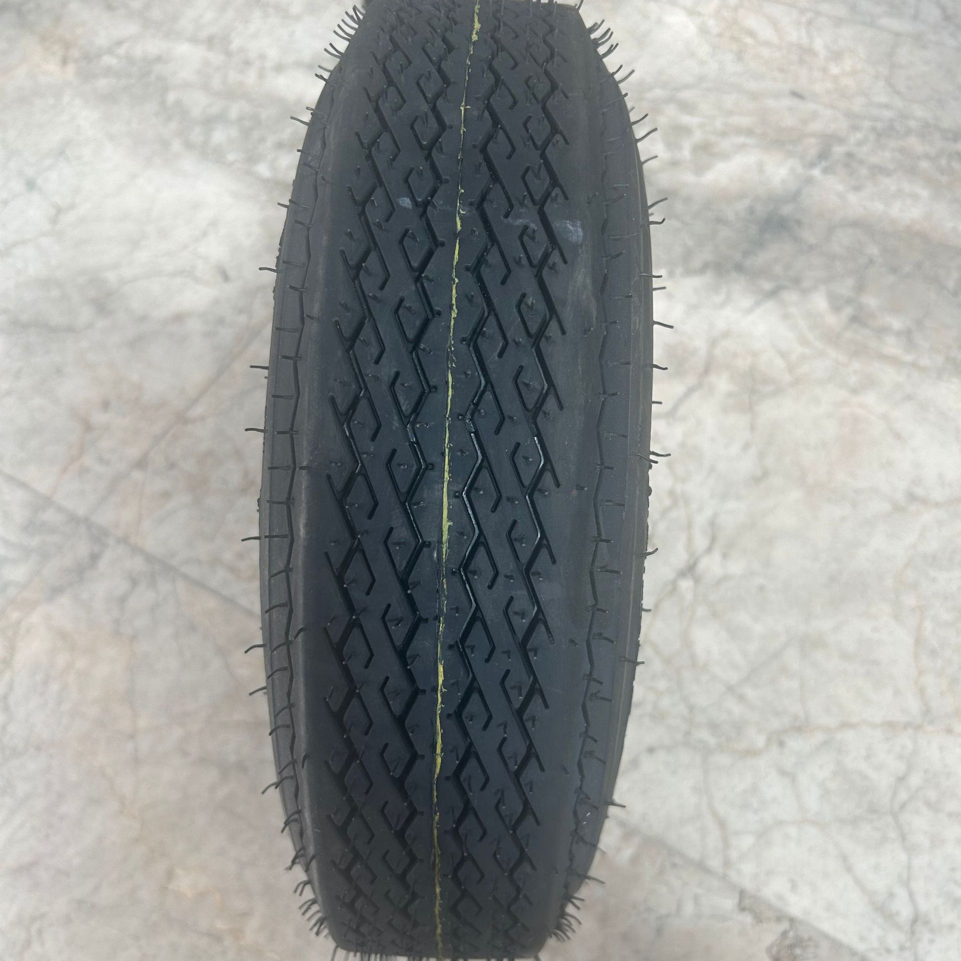 工厂批发销售4.80-8/5.70-8/5.30-12船用拖车轮胎真空胎