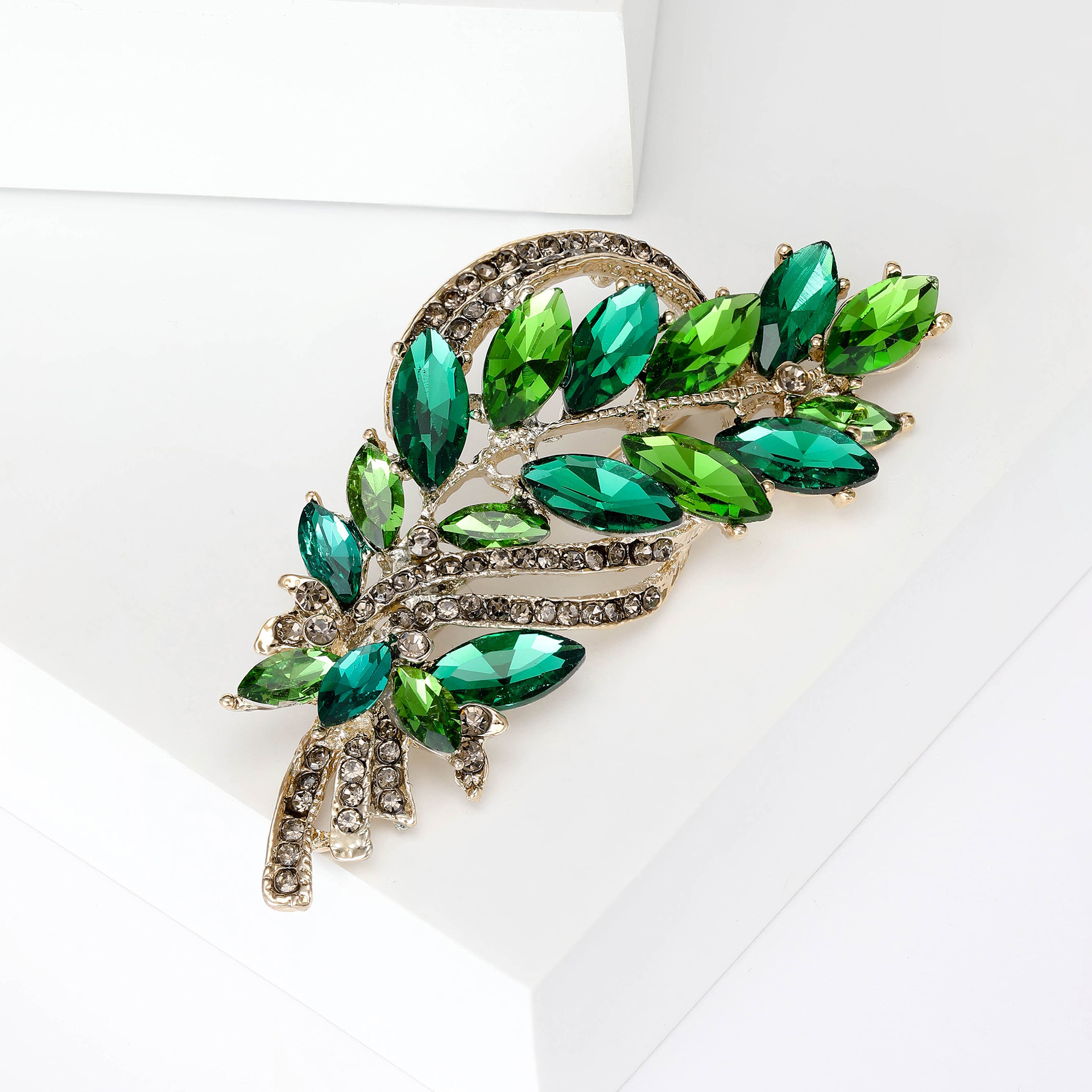 35g Weight Brooches Classification Banquet, Party, Street Occasion Alloy Material Leaf Pattern Women's Gender Simple Style Style Simple Style Pin Leaf Alloy Women's Brooches 11