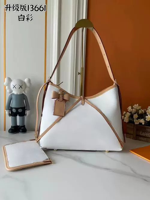 Крупная сумка-кабал carryall белая с тремя цветами, по совместному подписанию Мураками Такеси, одна лямка, рука подмышкой, винтаж