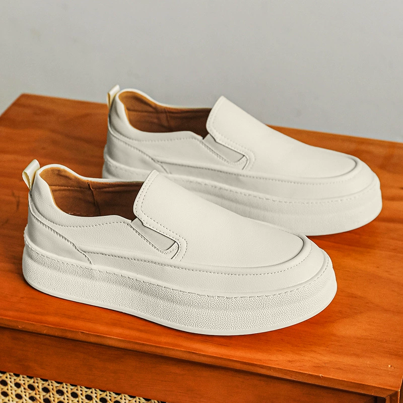 2024 мужские летние кроссовки на толстой подошве, лоферы, горячие модели прямой трансляции, готовые внутренние белые туфли, увеличивающие рост оптом.