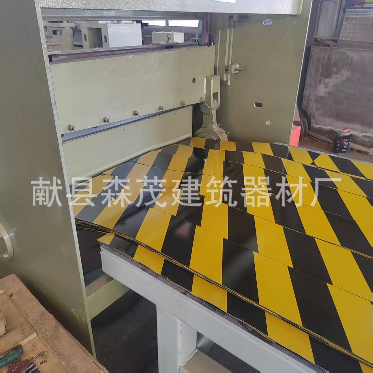 b21671f13b4967ff1dcf295649bd27