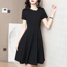 法式复古连衣裙女2024夏季新款赫本风黑色气质高端显瘦名媛小黑裙