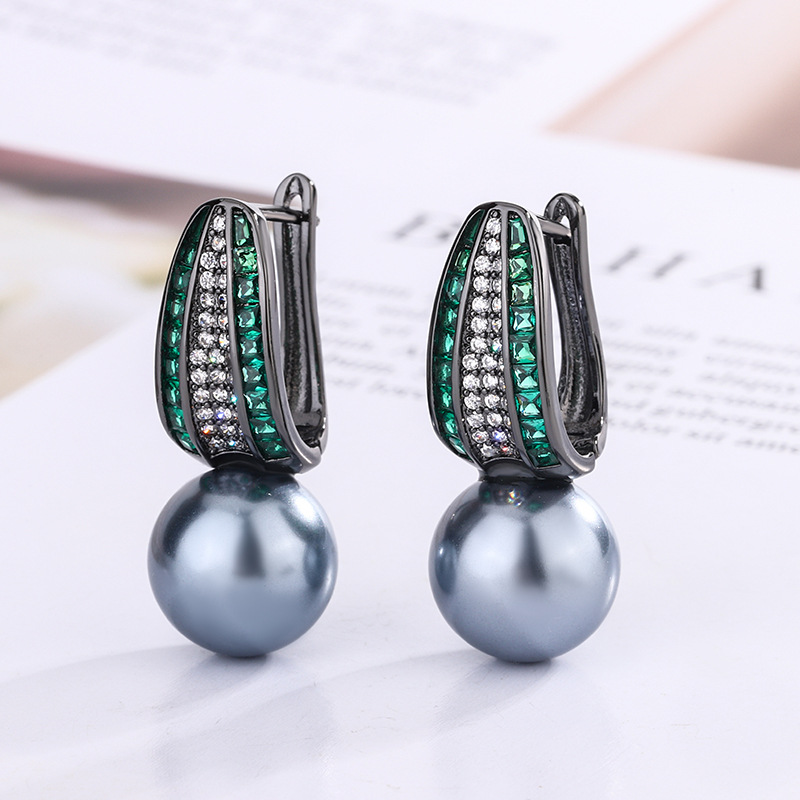 2024 nuevo estilo Zhuang Shengsheng joyería fondo de cobre chapado en oro simulación tesoro de color perla oro negro oro personalidad pendientes 12mm al por mayor