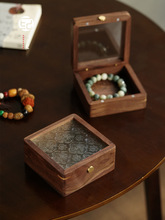 �ں��Ҍ�ľ�����ռ{��ˮ�����չʾ���p���ͶY���C�YƷ����