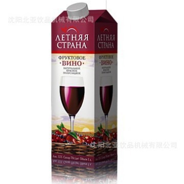 红酒果酒纸盒灌装机，品质，操作简单