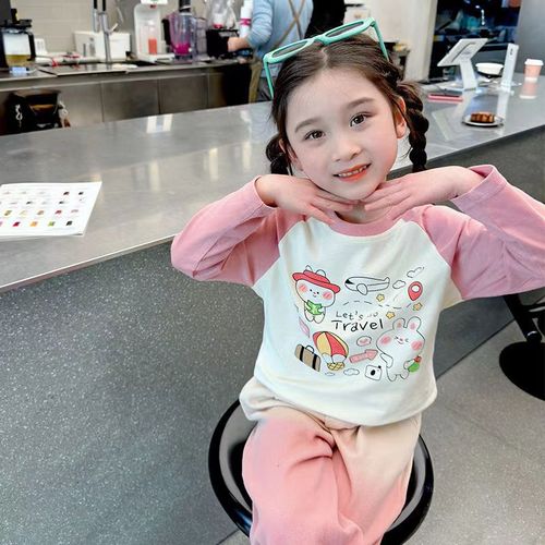 Baby cartoon cute casual crew neck long T-shirt for girls, suitable for autumn wear