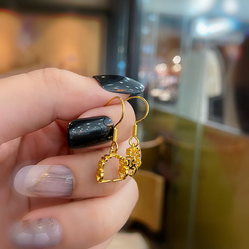 retro geometric round white chalcedony earrings