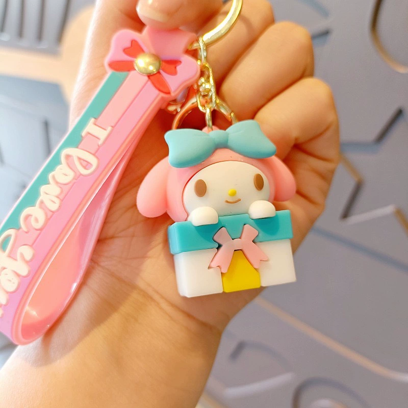 Кулон на брелке (Sanrio) Набор милых силиконовых подвесок — мягкие резиновые талисманчики, подарок на день рождения, различные персонажи