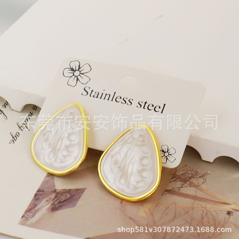 跨境轻奢高级感不锈钢方形白色滴釉爱心耳环女小巧精致时尚耳钉|undefined