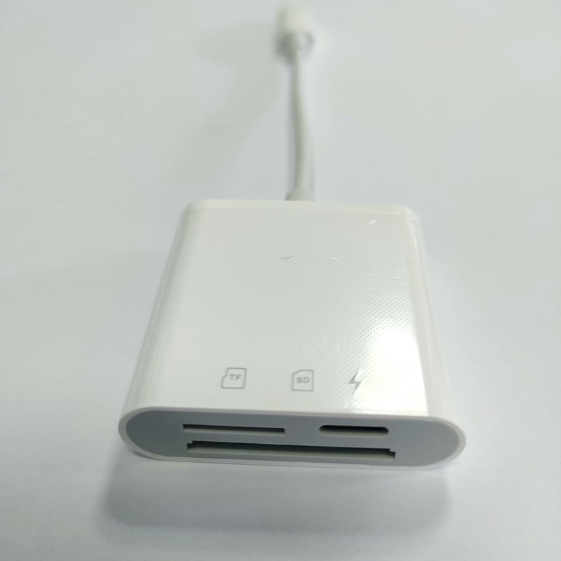Apple 2 線式 Type-C 携帯電話カードリーダー 3-in-1 読み取り SD カメラ TF カード USB ハードディスクメモリに適しています。|undefined