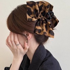 显饱满气质豹纹系高级感发抓抓夹时尚洋气发饰女发夹大号鲨鱼夹发