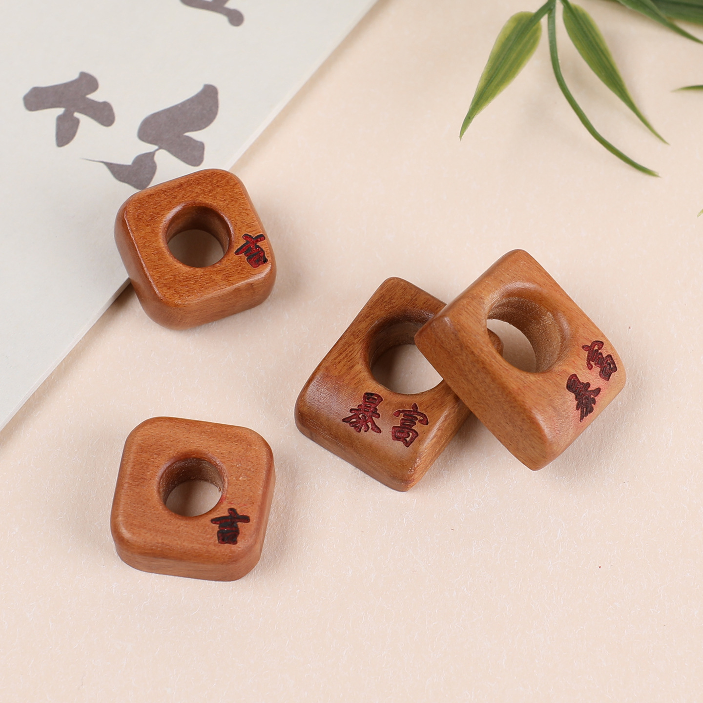 Natural lightning-striken jujube wood seven-star running ring DIY wood carving small accessory, bracelet spacer bead, decorative accessory