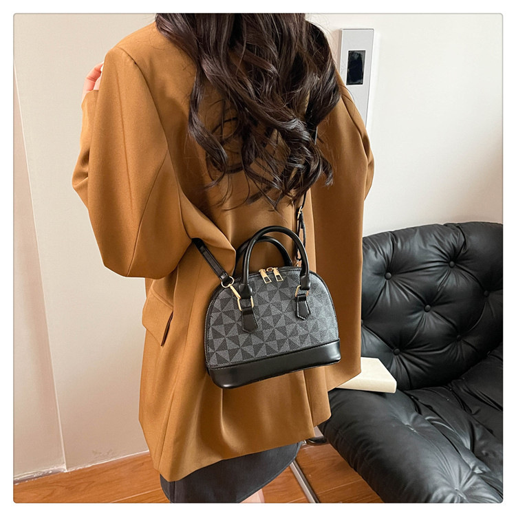 All Seasons Season Women's Gender Women's PU Printing Elegant Vintage Style Shell Zipper Handbag Crossbody Bag