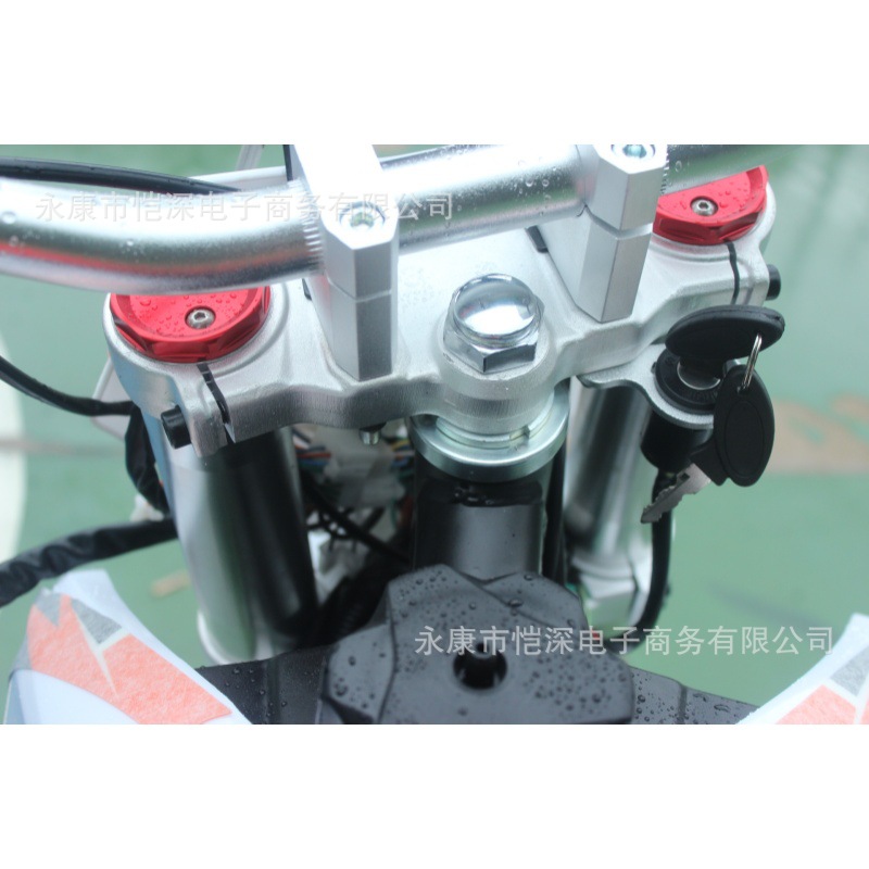 Large Off-Road 250Cc Two-Wheeled Off-Road Motorcycle with High-Performance Air-Cooled Engine, Mountain Bike, Rally Motorcycle
