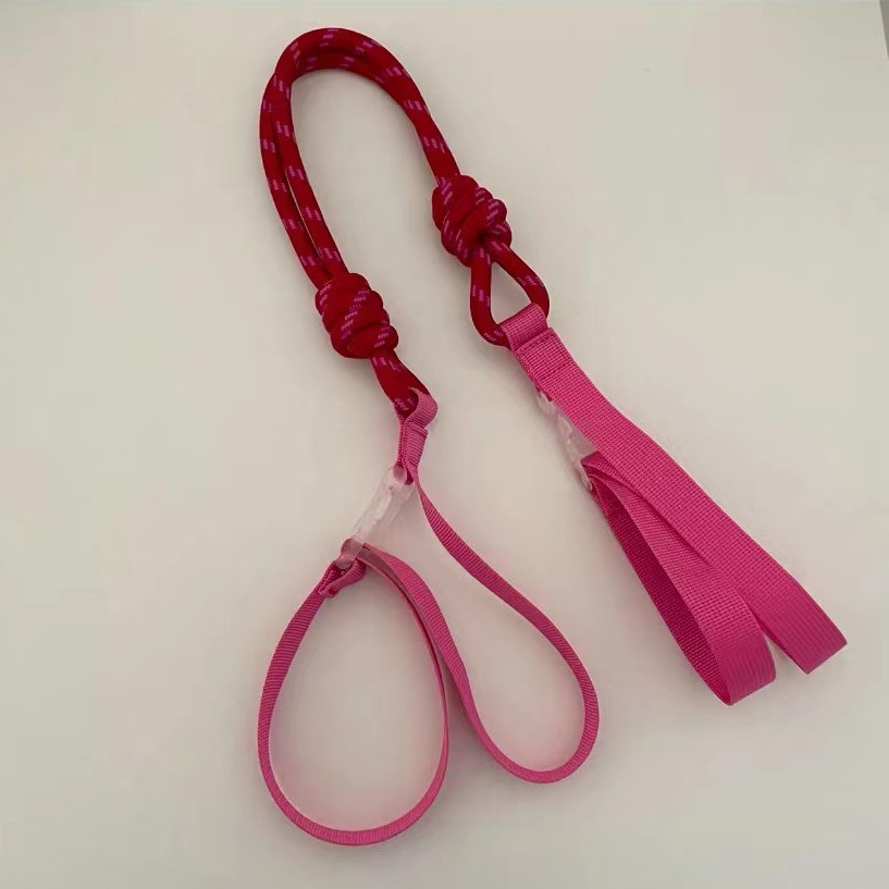 Red straps
