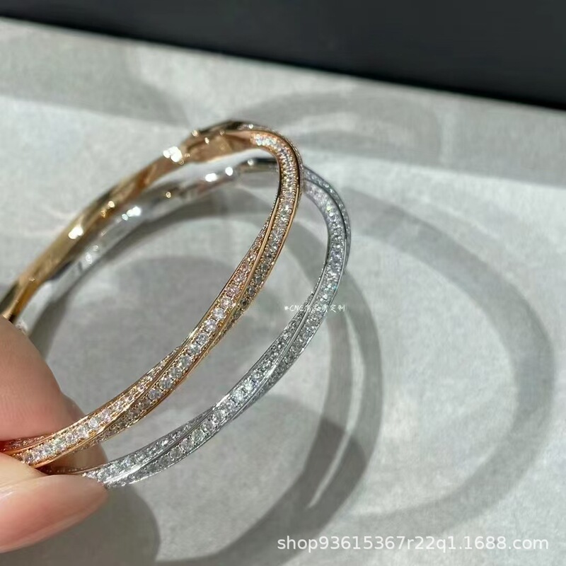 High Version V Gold Full Diamond Gypsophila Bracelet Female Mobius Ring Thread Beveled Edge 18k Rose Gold Bracelet