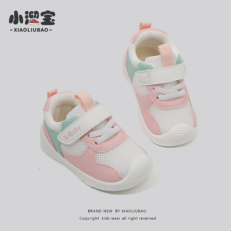 Entrega de una pieza zapatos funcionales para bebés zapatos para niños pequeños zapatos casuales para niñas zapatos de malla para niños de primavera y otoño transpirables antideslizantes de fondo suave