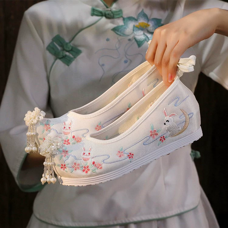 Нефритовый кролик 4 см, внутренняя обувь династии Хань, туфли в древнем костюме с открытым носком, туфли с вышивкой в этническом стиле, студенческие танцевальные туфли, женские туфли с бантом