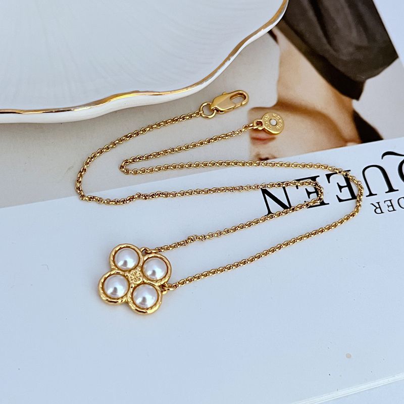 Fashionable elegant cute beads pearl
