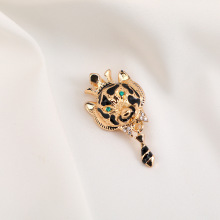 欧美个性狮子王高档胸针男生绅士领结别针创意别针气大衣西服配饰