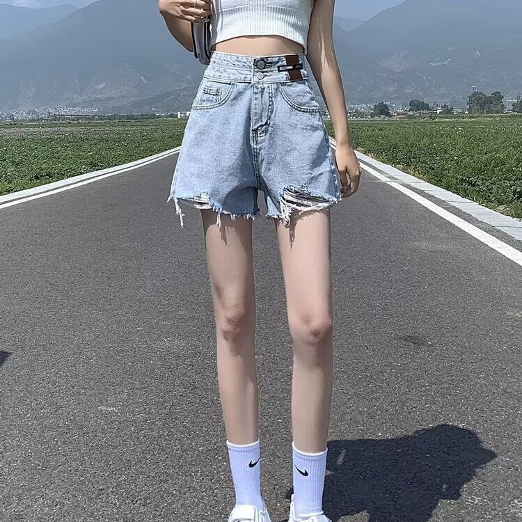 American Hot Girl Low-Waist Denim Super Shorts Women's Summer Slimming Look Hip-Hugging Hot Pants Retro Light-Colored Straight Pants American Hot Girl Low-Waist Denim Super Shorts Women's Summer Slimming Look Hip-Hugging Hot Pants Retro Light-Colored Straight Pants
