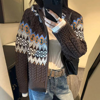 2025纯羊毛开衫女立领撞色提花加厚毛衣外套潮流风山羊绒上衣厂家