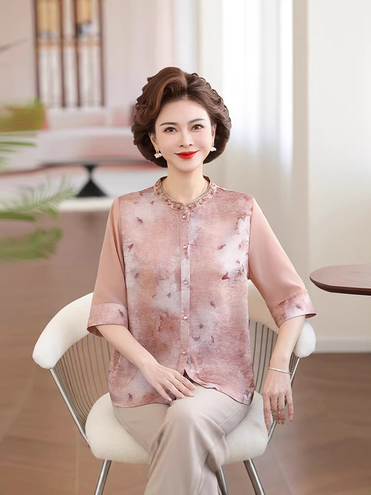 2026 New Style Middle-Aged and Elderly Women's Fashionable Printed Mid-Sleeve Shirt, Stylish and Age-Reducing Summer Outfit for Moms, Chinese Style Top